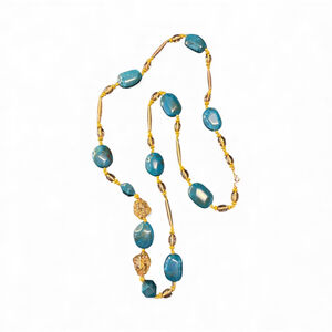 3/20 🥳 Blue and Gold Tone Beaded Costume Necklace